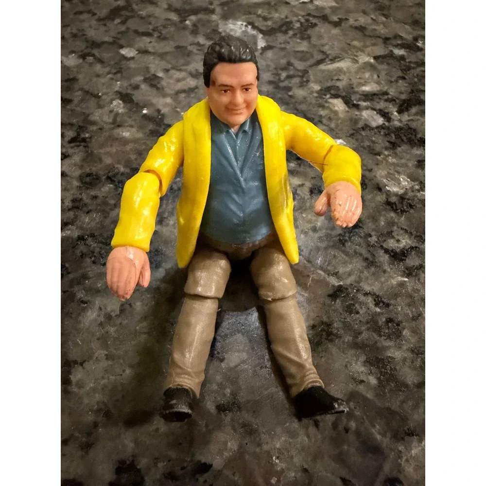 Mattel Jurassic Park Dennis Nedry Action Figure Yellow Raincoat Legacy Figure
